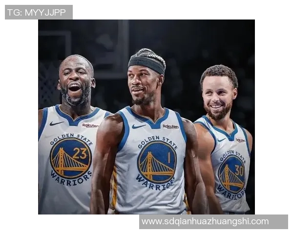 勇士队签下自由球员，加强内线实力，重塑冠军梦想