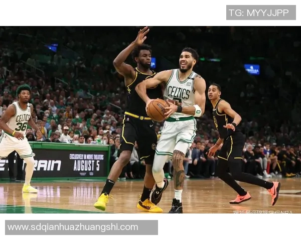 雄鹿球员明晚卫冕冠军宣布休战，球队备战计划调整