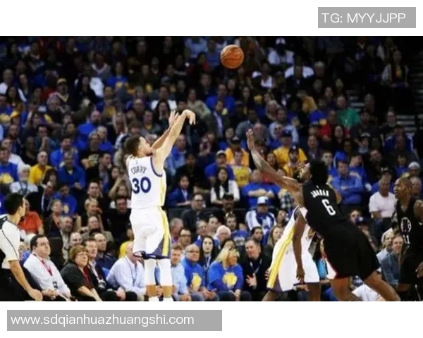 汤普森因伤缺席本赛季比赛，勇士发展受阻：再创辉煌之路遇险