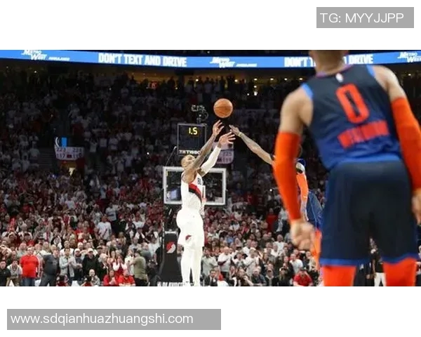 开拓者击败雷霆，利拉德绝杀：一个历史性的瞬间